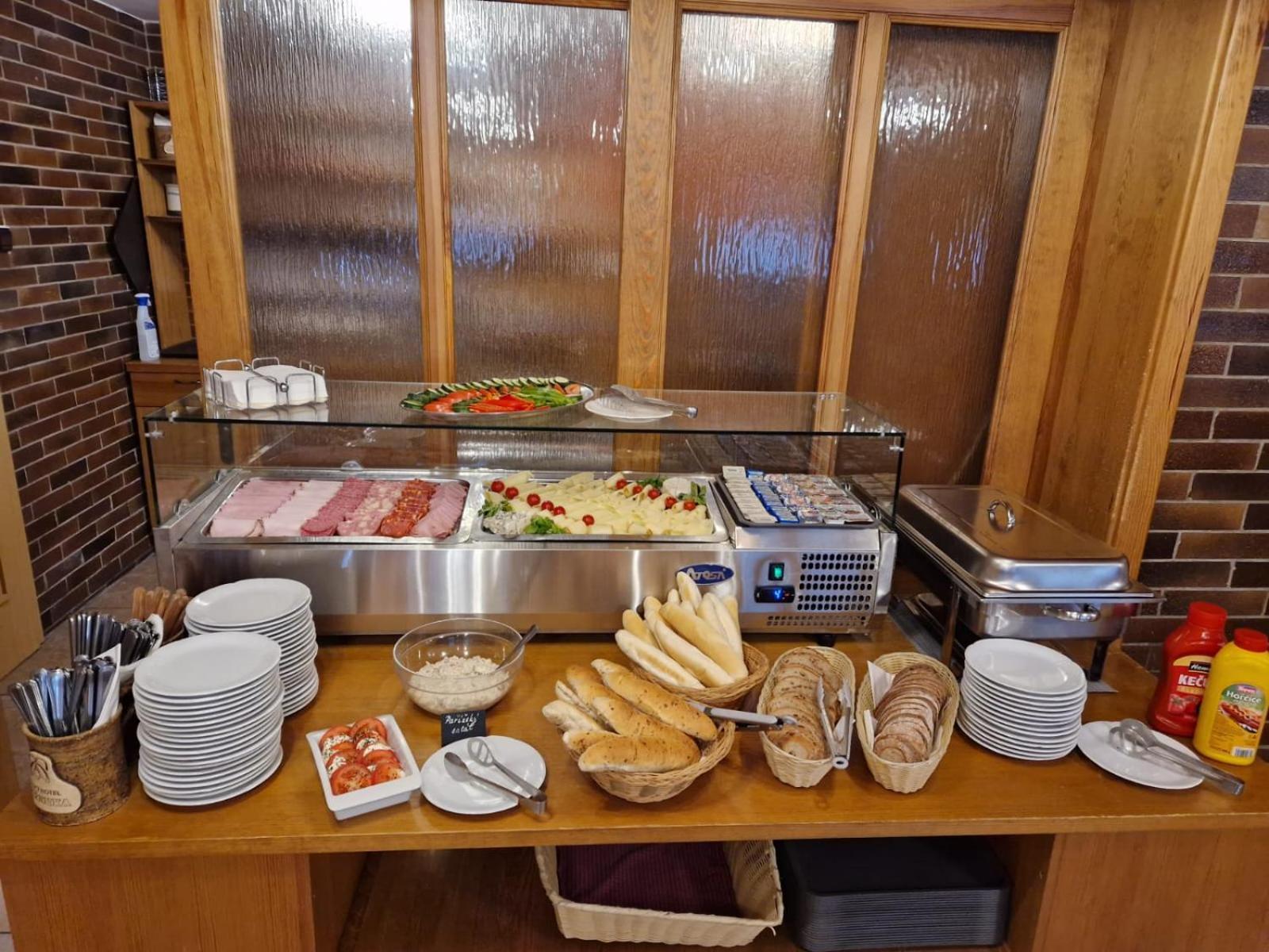 Horsky Hotel Snezenka Hynčice pod Sušinou Екстериор снимка